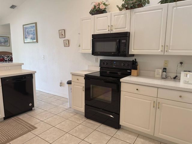 3622 61ST DRIVE E, Bradenton, FL 34203