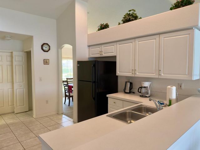 3622 61ST DRIVE E, Bradenton, FL 34203