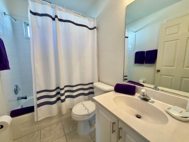 3622 61ST DRIVE E, Bradenton, FL 34203