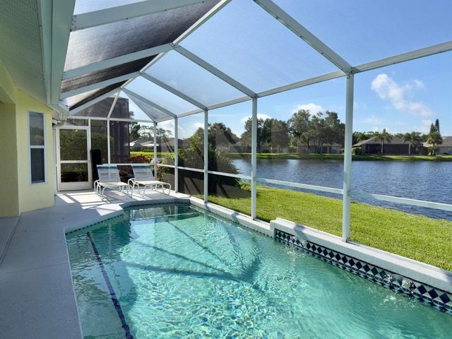 3622 61ST DRIVE E, Bradenton, FL 34203