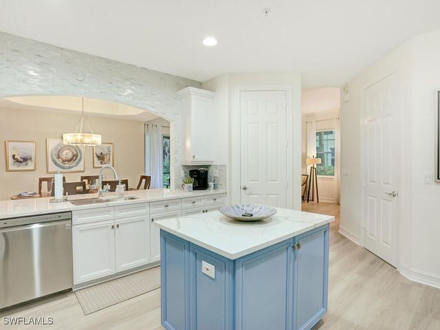 2847 Tiburon BLVD E 8-101, Naples, FL 34109