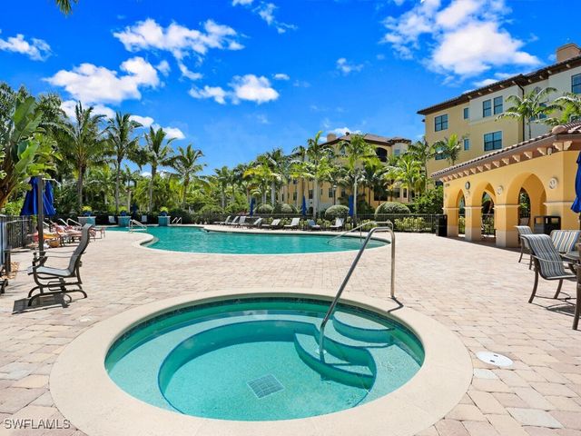 2847 Tiburon BLVD E 8-101, Naples, FL 34109