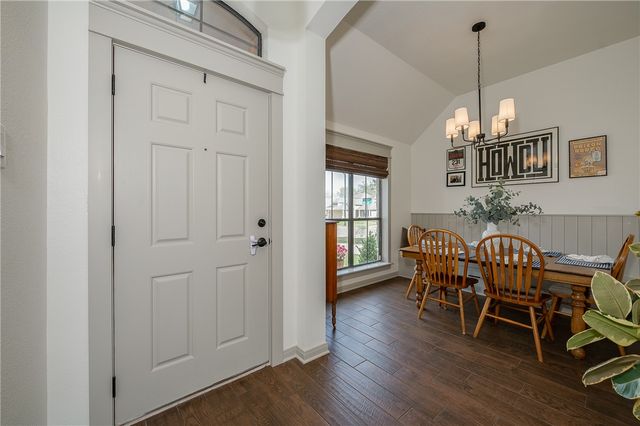 2703 Silver Oak Drive, College Station, TX 77845