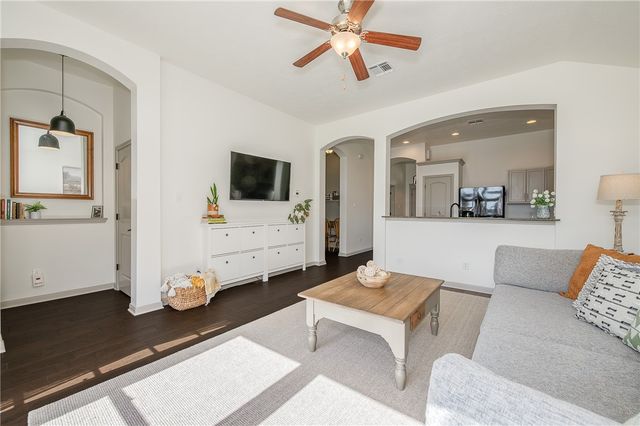 2703 Silver Oak Drive, College Station, TX 77845