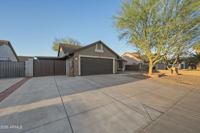 626 W SHERRI Drive, Gilbert, AZ 85233