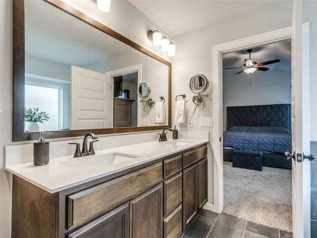 1009 Blackjack Creek Drive, Yukon, OK 73099