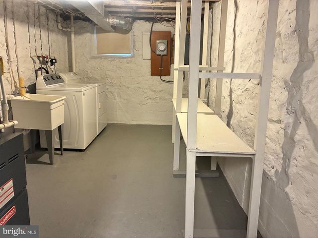 2586 EDMONDSON, Baltimore, MD 21223