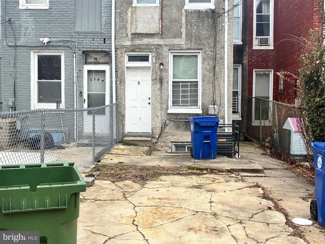 2586 EDMONDSON, Baltimore, MD 21223