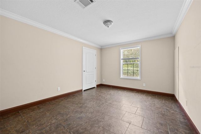 240 SWAN LAKE DRIVE, Melrose, FL 32666