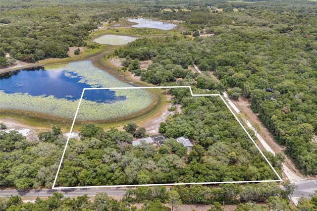 240 SWAN LAKE DRIVE, Melrose, FL 32666