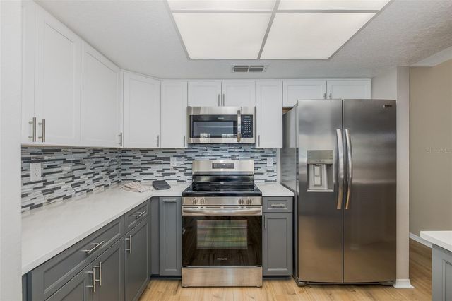 5621 ANTELOPE LANE, New Port Richey, FL 34653