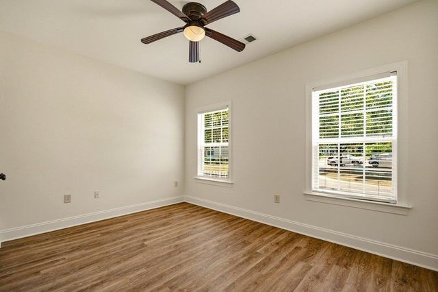 209 Spencerswood Dr., Conway, SC 29526