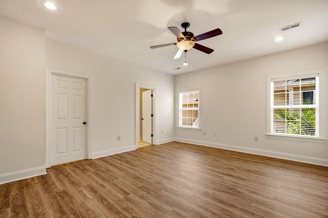 209 Spencerswood Dr., Conway, SC 29526