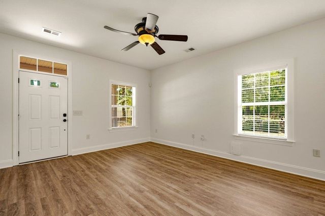 209 Spencerswood Dr., Conway, SC 29526