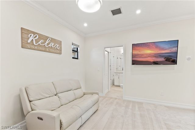 7344 Rockefeller DR, Naples, FL 34119