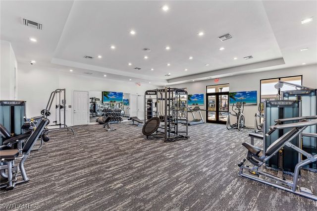 7344 Rockefeller DR, Naples, FL 34119