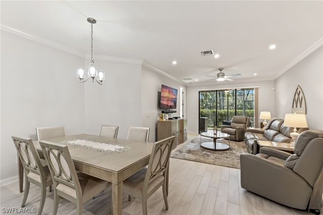 7344 Rockefeller DR, Naples, FL 34119