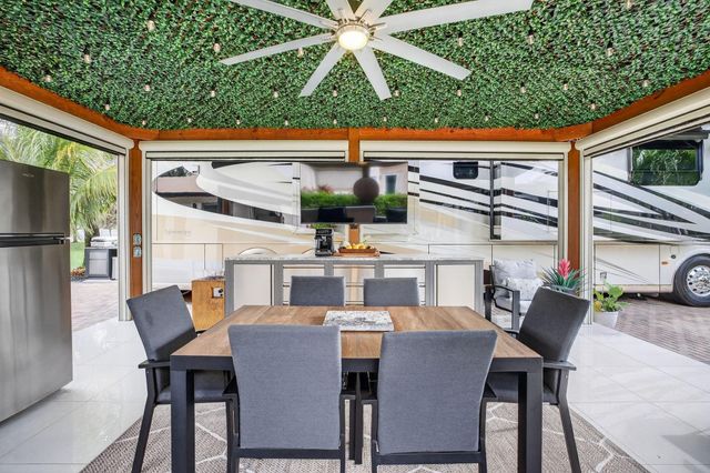 78 S Cortez Drive 78, Pompano Beach, FL 33068