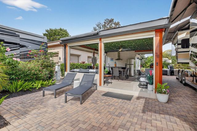 78 S Cortez Drive 78, Pompano Beach, FL 33068