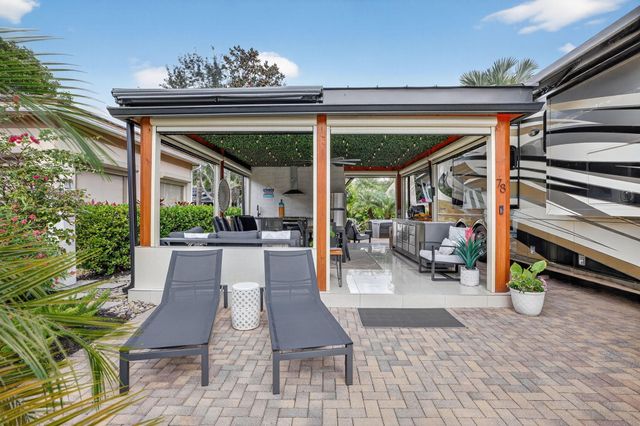 78 S Cortez Drive 78, Pompano Beach, FL 33068