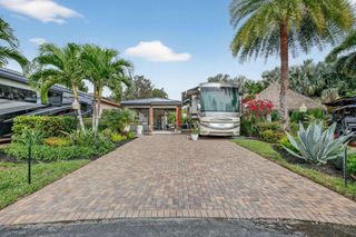 78 S Cortez Drive 78, Pompano Beach, FL 33068