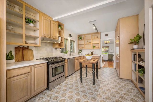 791 Orizaba Avenue, Long Beach, CA 90804