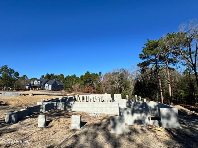 150 Saville Row, Pinehurst, NC 28374