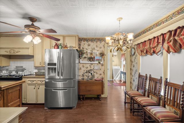 321 S Mary, Wills Point, TX 75169