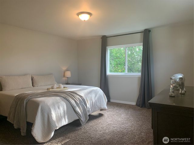 1422 S 47th Street, Tacoma, WA 98408