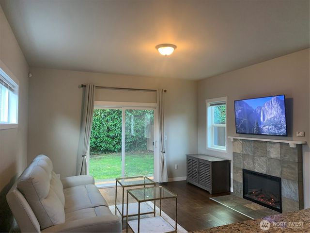 1422 S 47th Street, Tacoma, WA 98408