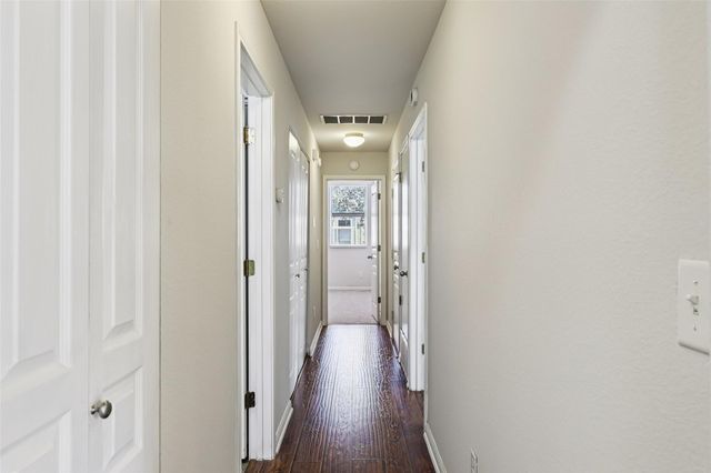 1524 Sanders, Kyle, TX 78640