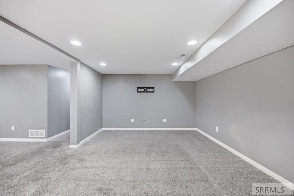 Image 19 of property listing at 1480 Mound Avenue, Idaho Falls, ID 83402