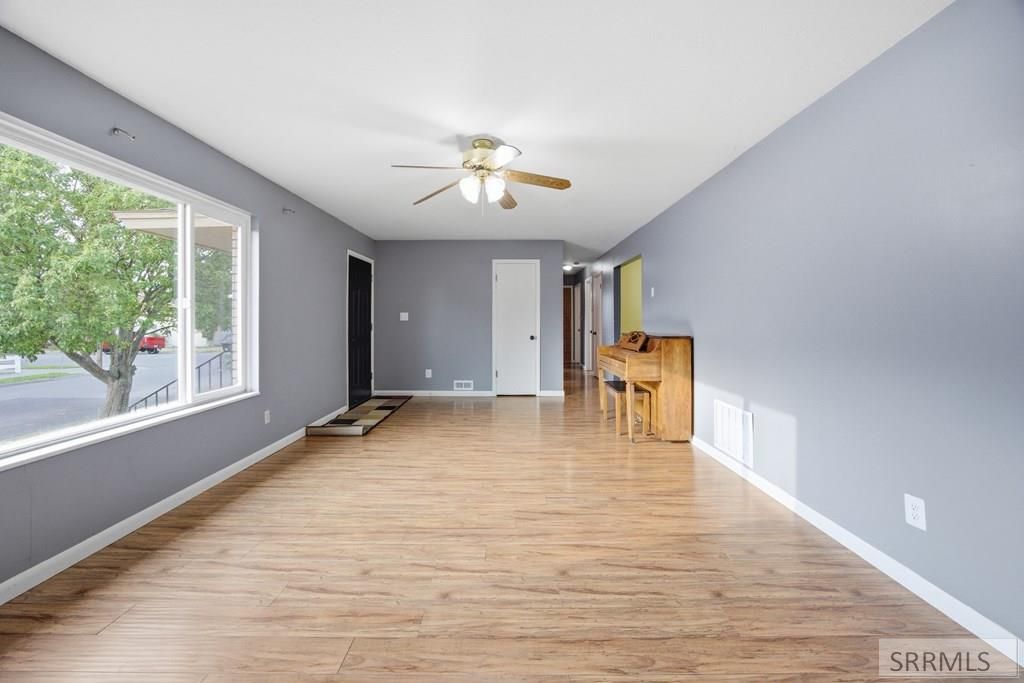 Image 2 of property listing at 1480 Mound Avenue, Idaho Falls, ID 83402