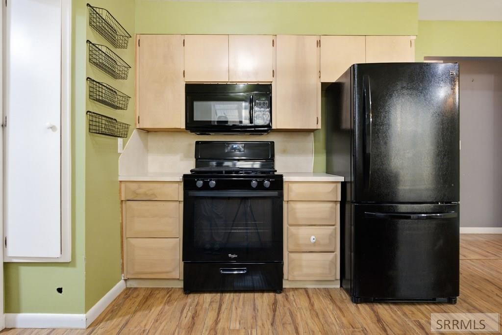 Image 6 of property listing at 1480 Mound Avenue, Idaho Falls, ID 83402
