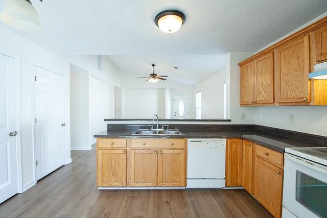 511 Circle Drive, Calhoun, GA 30701