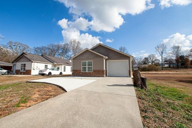 511 Circle Drive, Calhoun, GA 30701