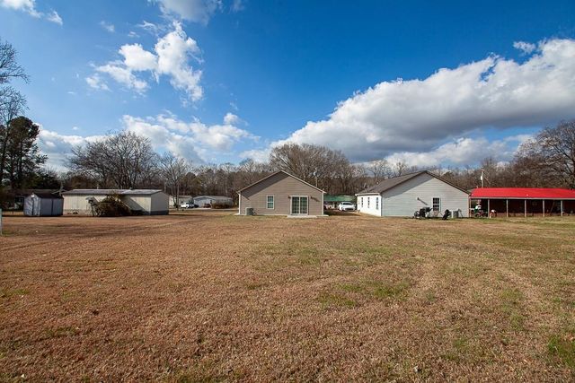 511 Circle Drive, Calhoun, GA 30701