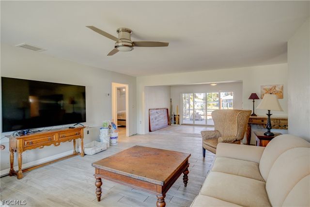 1280 Sunrise DR, North Fort Myers, FL 33917