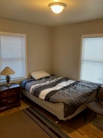 520 S Holmes Street, Lansing, MI 48912