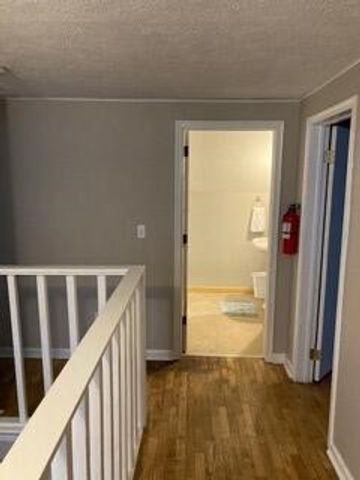520 S Holmes Street, Lansing, MI 48912