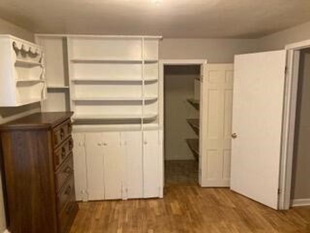 520 S Holmes Street, Lansing, MI 48912