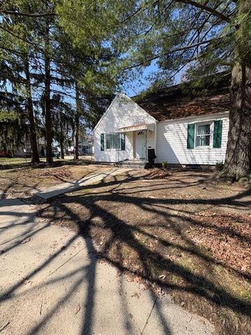 520 S Holmes Street, Lansing, MI 48912