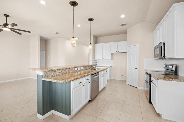 28130 Canyon Wren Drive, Katy, TX 77494