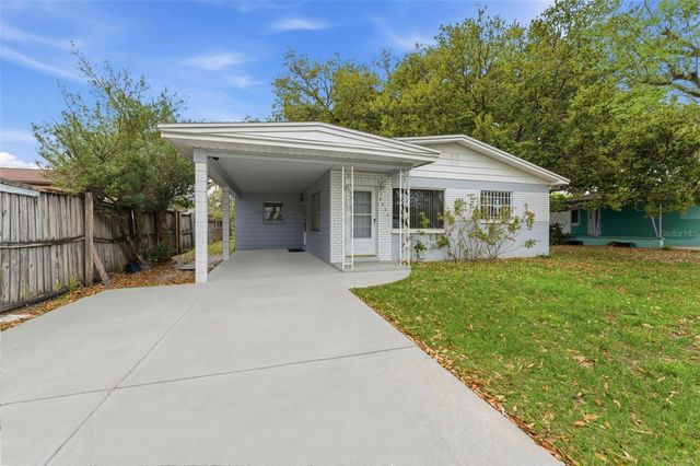 2711 W HEITER STREET, Tampa, FL 33607