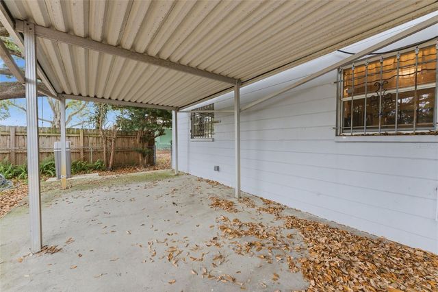 2711 W HEITER STREET, Tampa, FL 33607