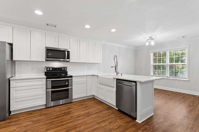 130 Pepper Ridge Cir, Antioch, TN 37013