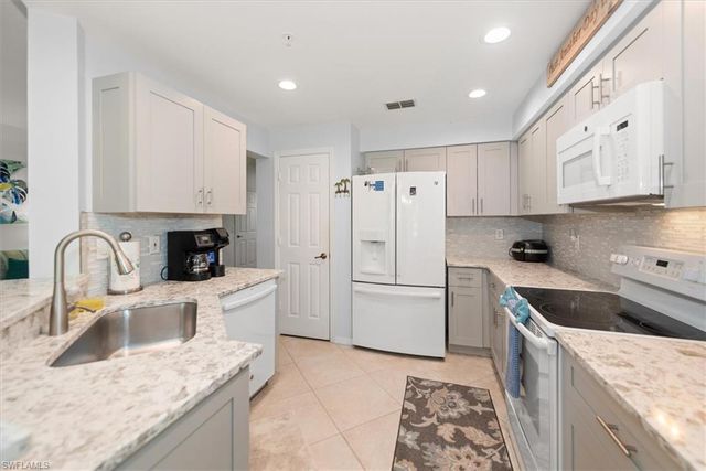 25204 Pelican Creek CIR 101, Bonita Springs, FL 34134