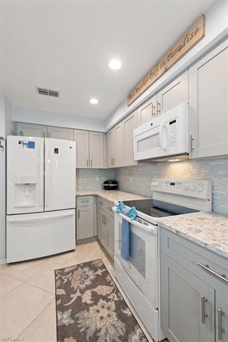 25204 Pelican Creek CIR 101, Bonita Springs, FL 34134