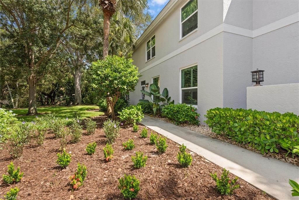 25204 Pelican Creek CIR 101, BONITA SPRINGS, FL 34134 — photo 4