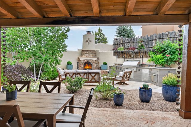 39 Centaurus Ranch, Santa Fe, NM 87507